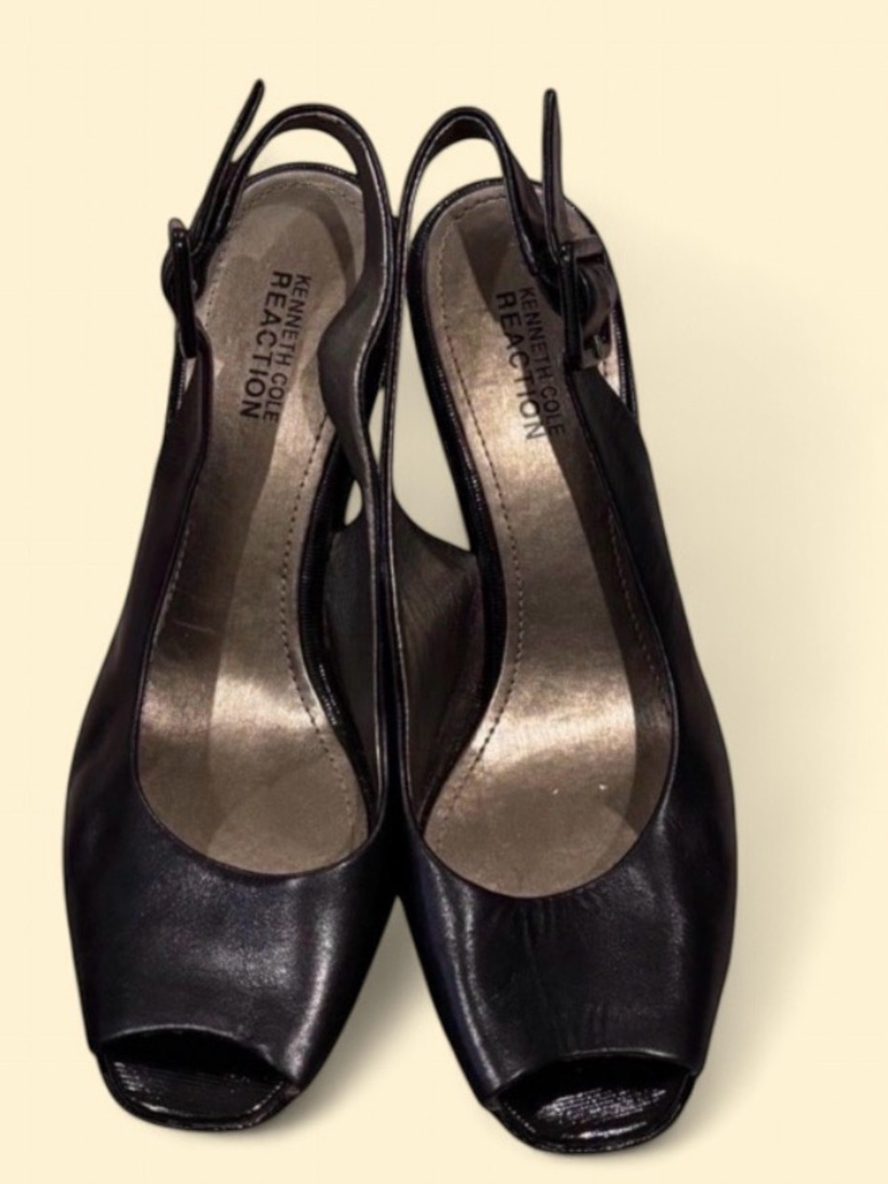 Kenneth Cole Reaction Black Leather Wedge Sandals Peep Toe Slingback Size 8m
